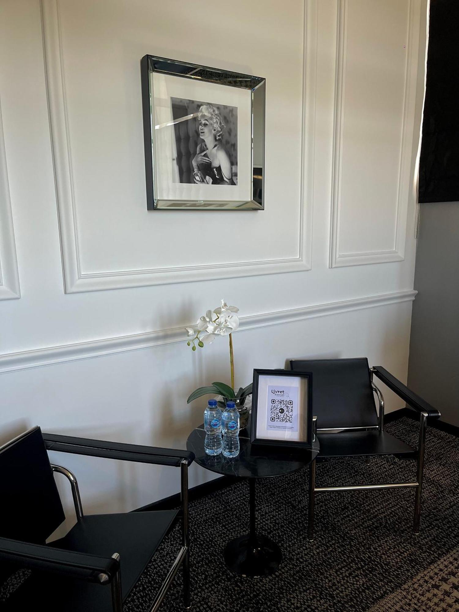 Art Hotel Rochecorbon Ngoại thất bức ảnh