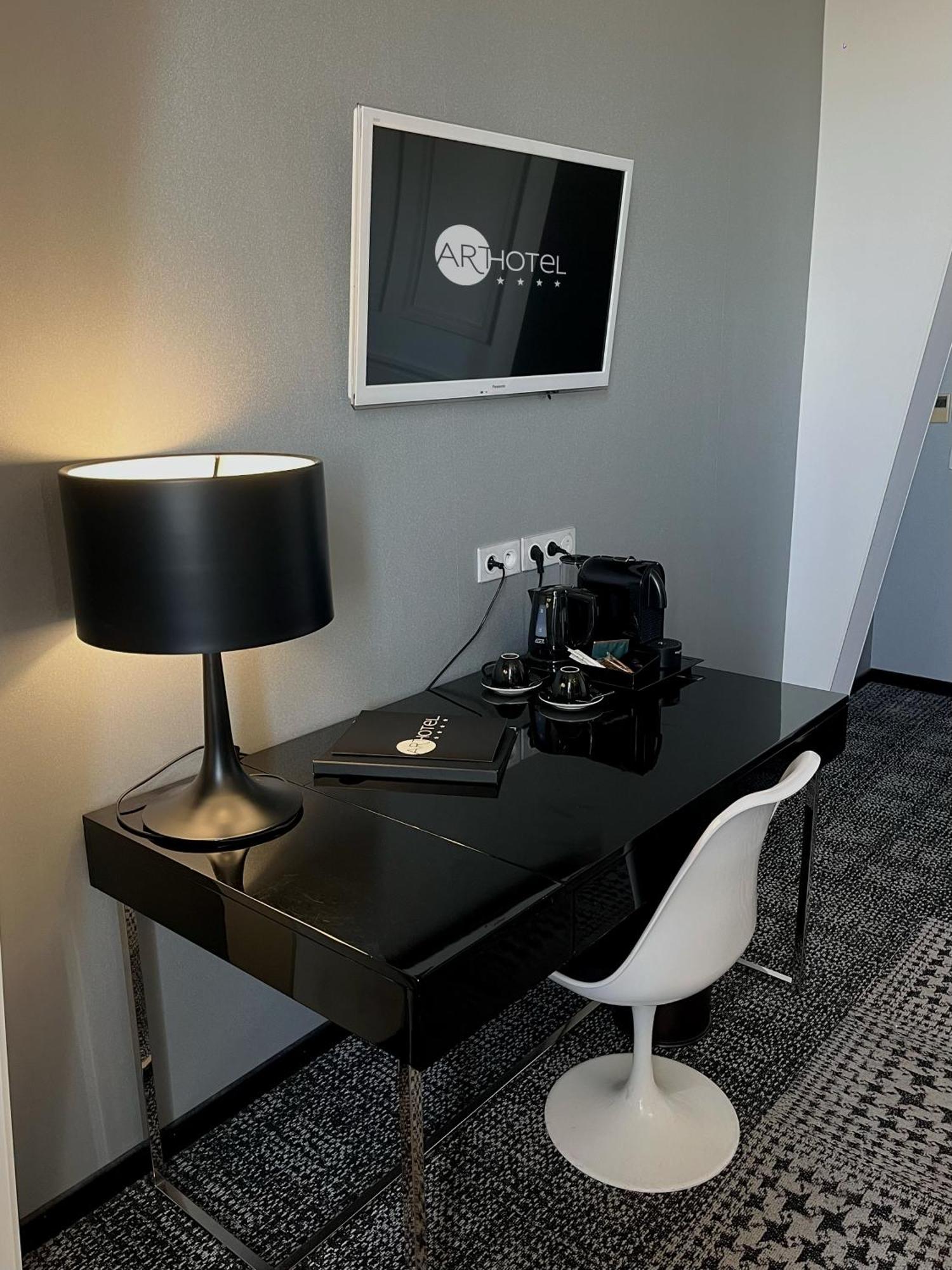 Art Hotel Rochecorbon Ngoại thất bức ảnh