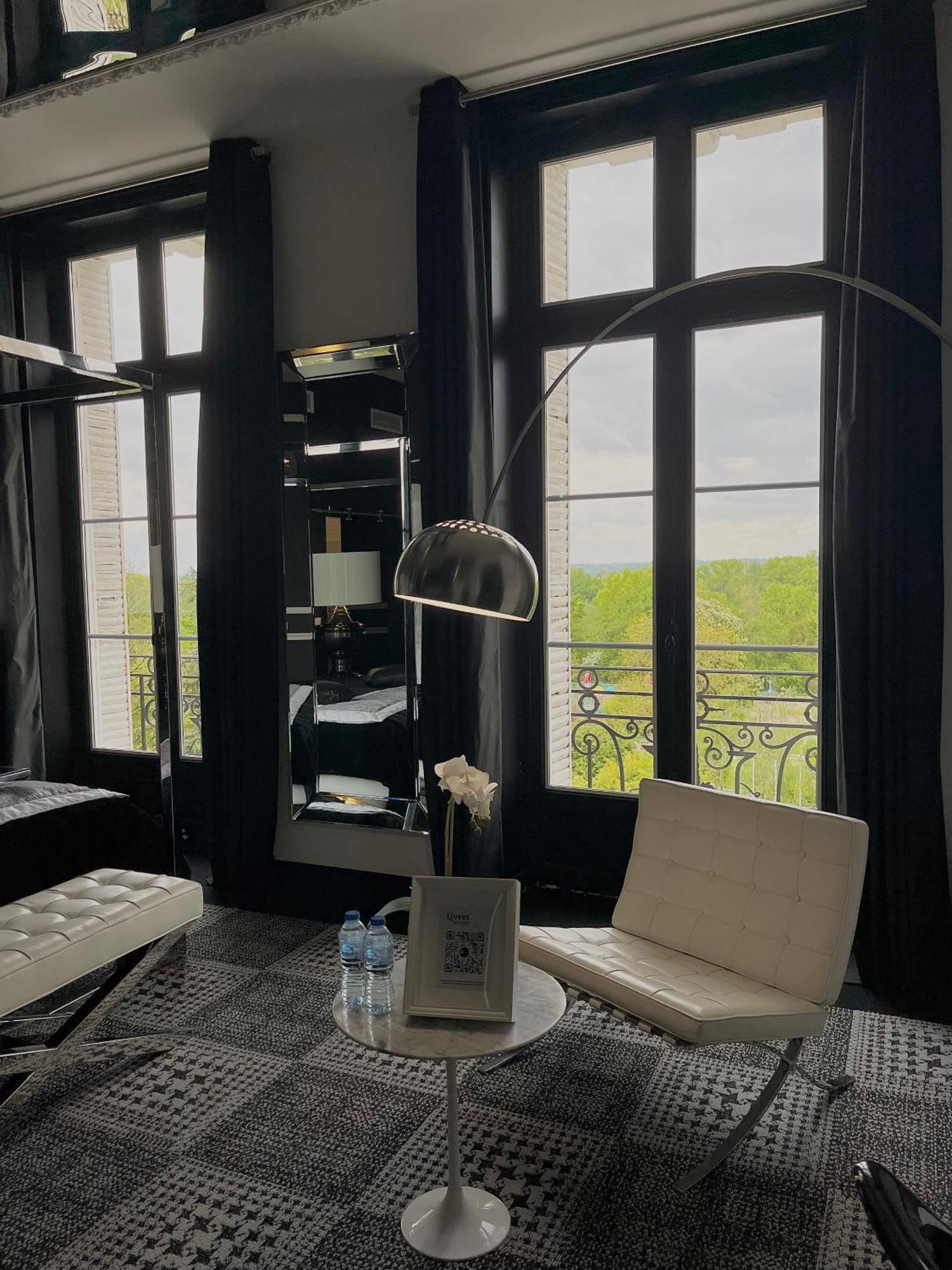 Art Hotel Rochecorbon Ngoại thất bức ảnh