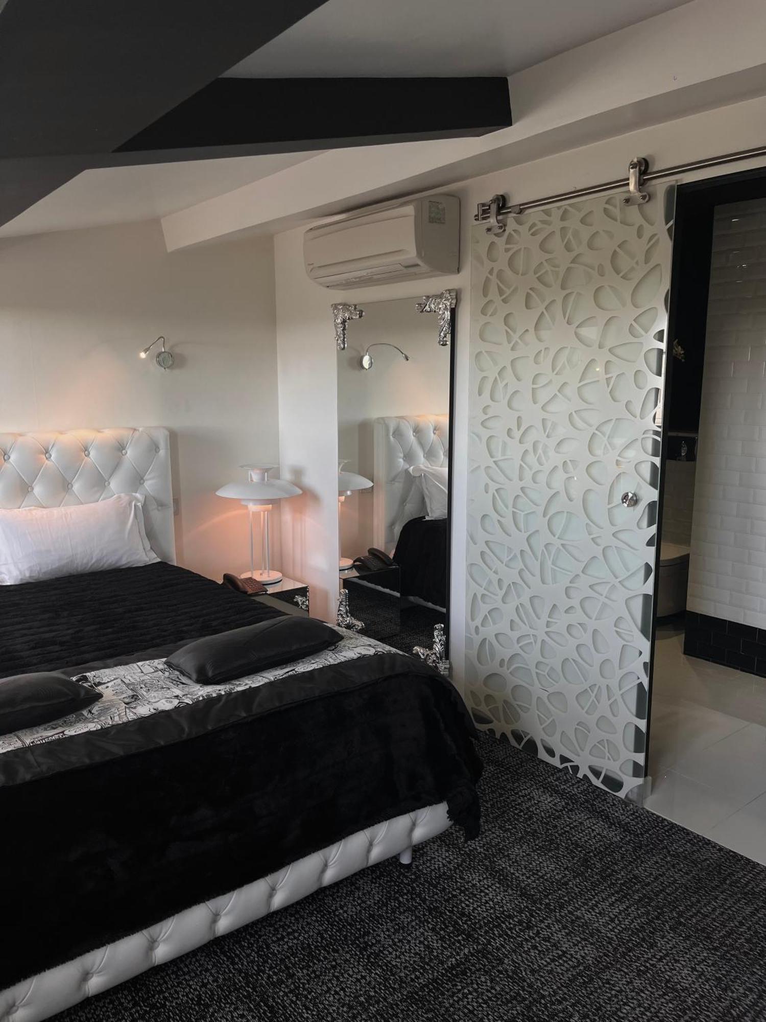 Art Hotel Rochecorbon Ngoại thất bức ảnh